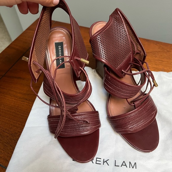 Derek Lam size 8 sandals brooklynn - Picture 3 of 4